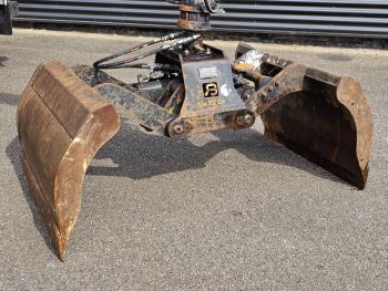 FMX 460 8x4-4 / HIAB Z CRANE + HOOKLIFT